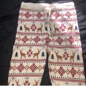 American Eagle Outfitters Holiday Leggings